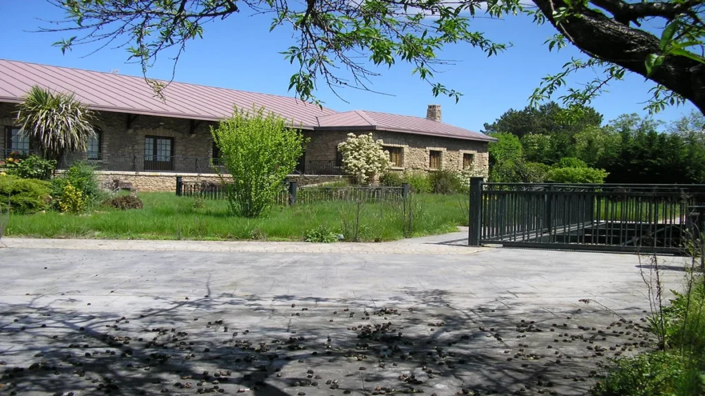 La Fatela: Historia y Renacer del Cruce Clave en la Sierra de Gata de Extremadura