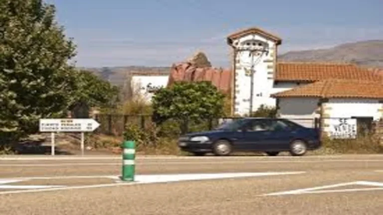 La Fatela: Historia y Renacer del Cruce Clave en la Sierra de Gata de Extremadura